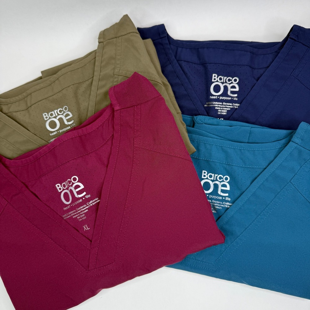 Lot of 4 Barco One Amplify Mens Scrub Tops XL V-Neck Zipper Chest Pocket 0115